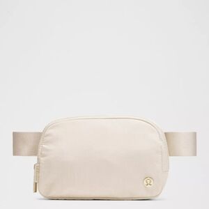 Lululemon Everywhere Belt Bag. Nwt Golden Logo